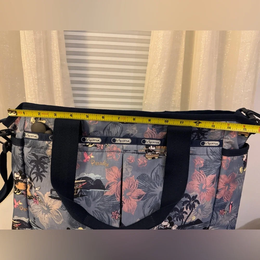 Lesportsac Disney Baby Bag/Tote/Crossbody Like new condition